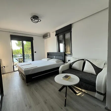 Ivana Black & White Apartments - Marusici Marusici  Extérieur photo