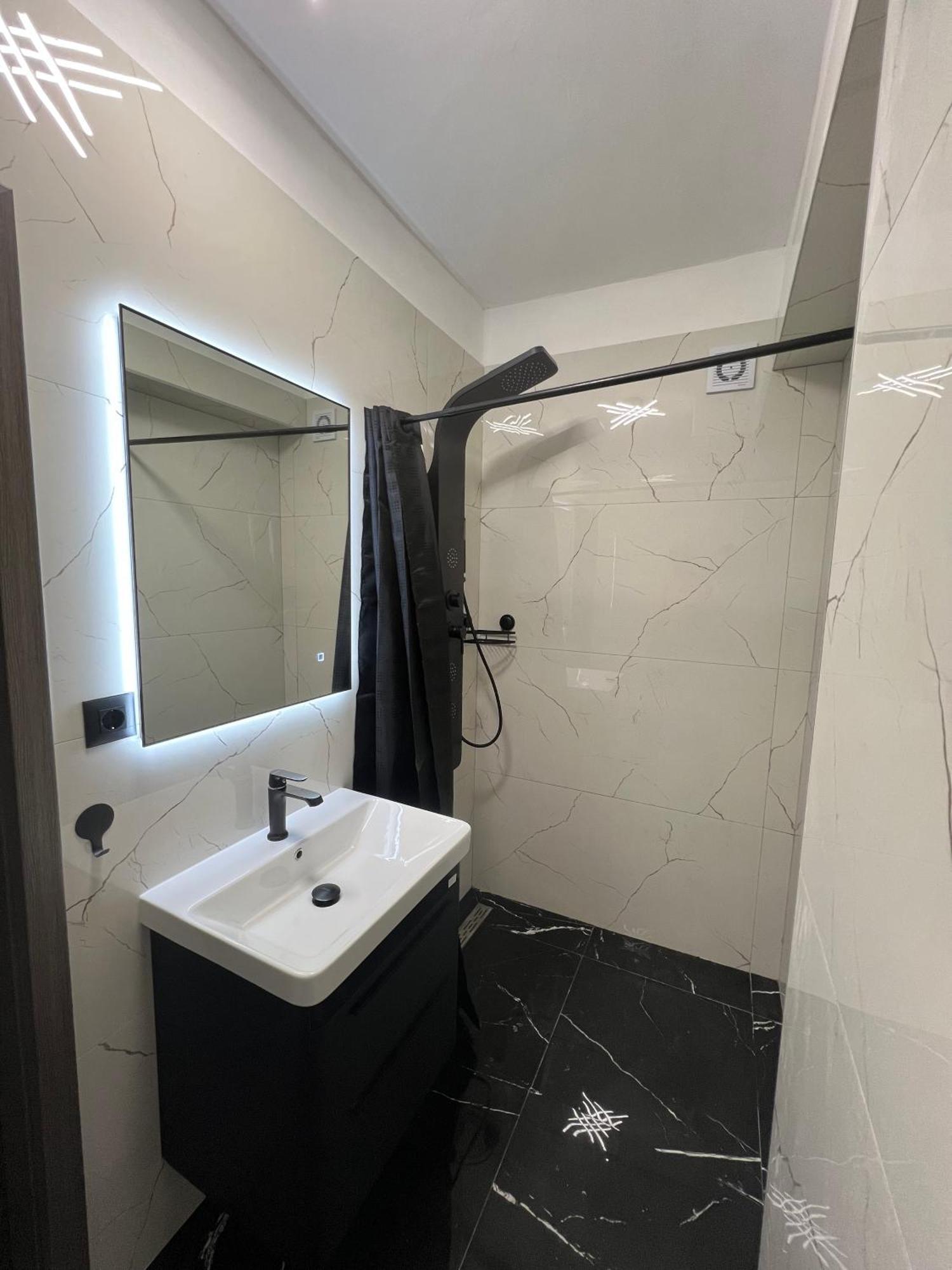Ivana Black & White - Marusici Apartment Marusici (Split-Dalmatia)